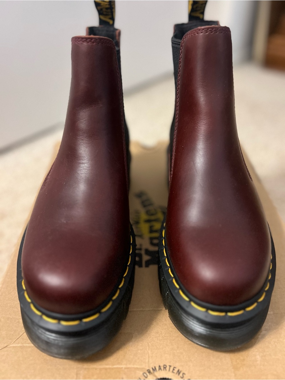 NWT Dr. Martens Audrick Charro Burgundy Chelsea Women’s US9/EU41